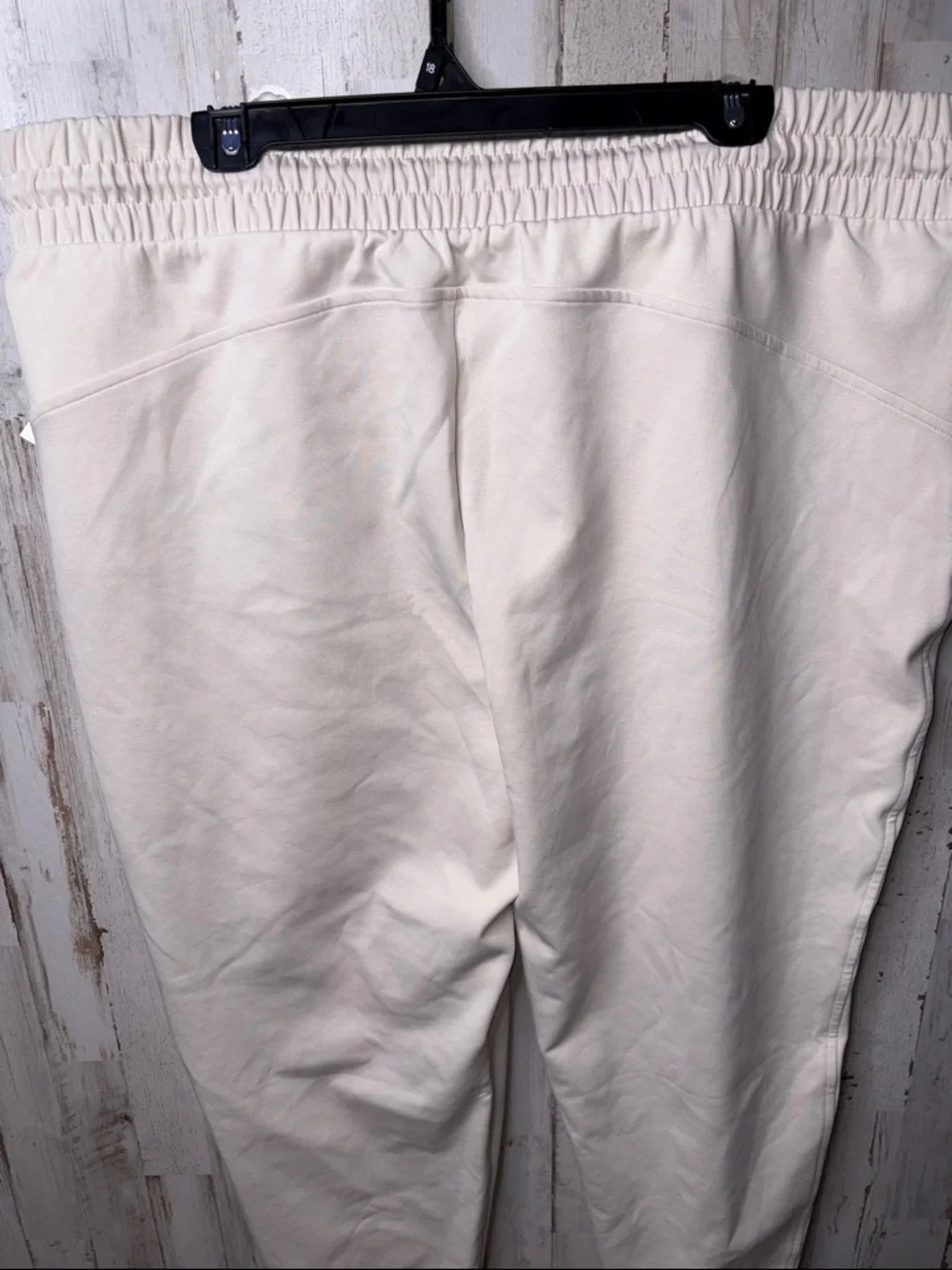 Old Navy Dynamic Fleece High Rise Jogger Pants - Cream  Drawstring Waist 2X NWT! - Picture 13 of 14